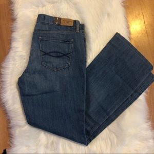 Abercrombie and Fitch Emma Jeans 29